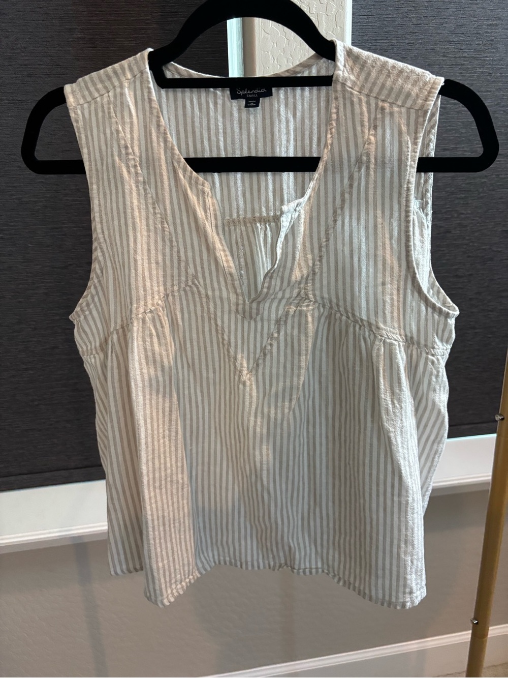 Splendid Cream & Taupe Striped Sleeveless V-Neck Camisole
